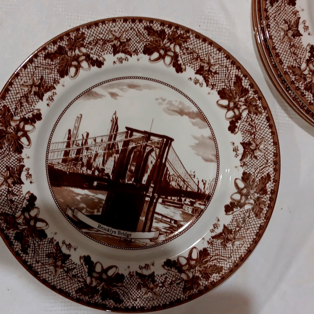 Johnson brothers made in England 10 1/2 in plates historic America